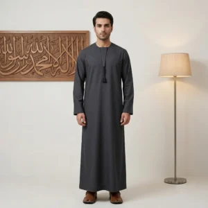 Emirati Style Charcoal Grey Thobe for Men Canada Emirati Grey Thobe for Men